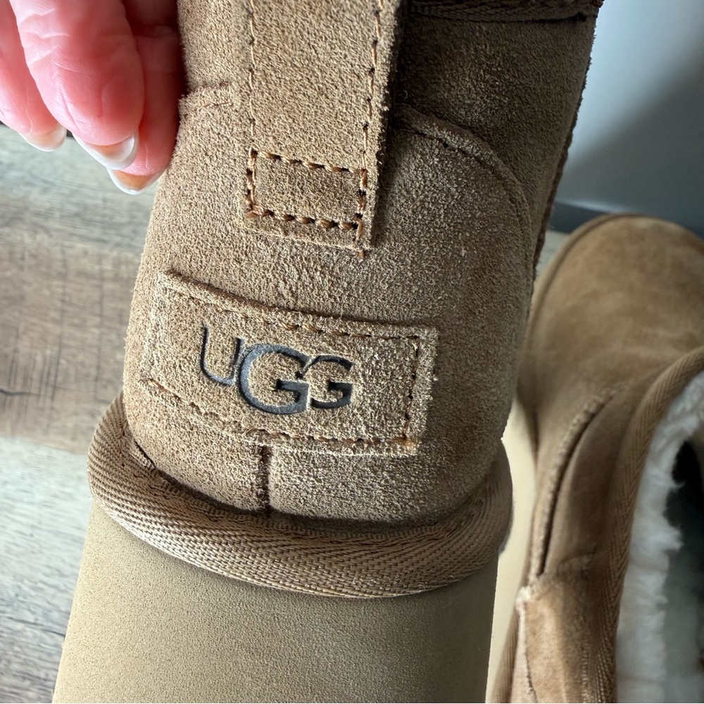 UGG New Authentic Classic Ultra Mini New Heights Chestnut Tan Platform Size 8 - Picture 6 of 13